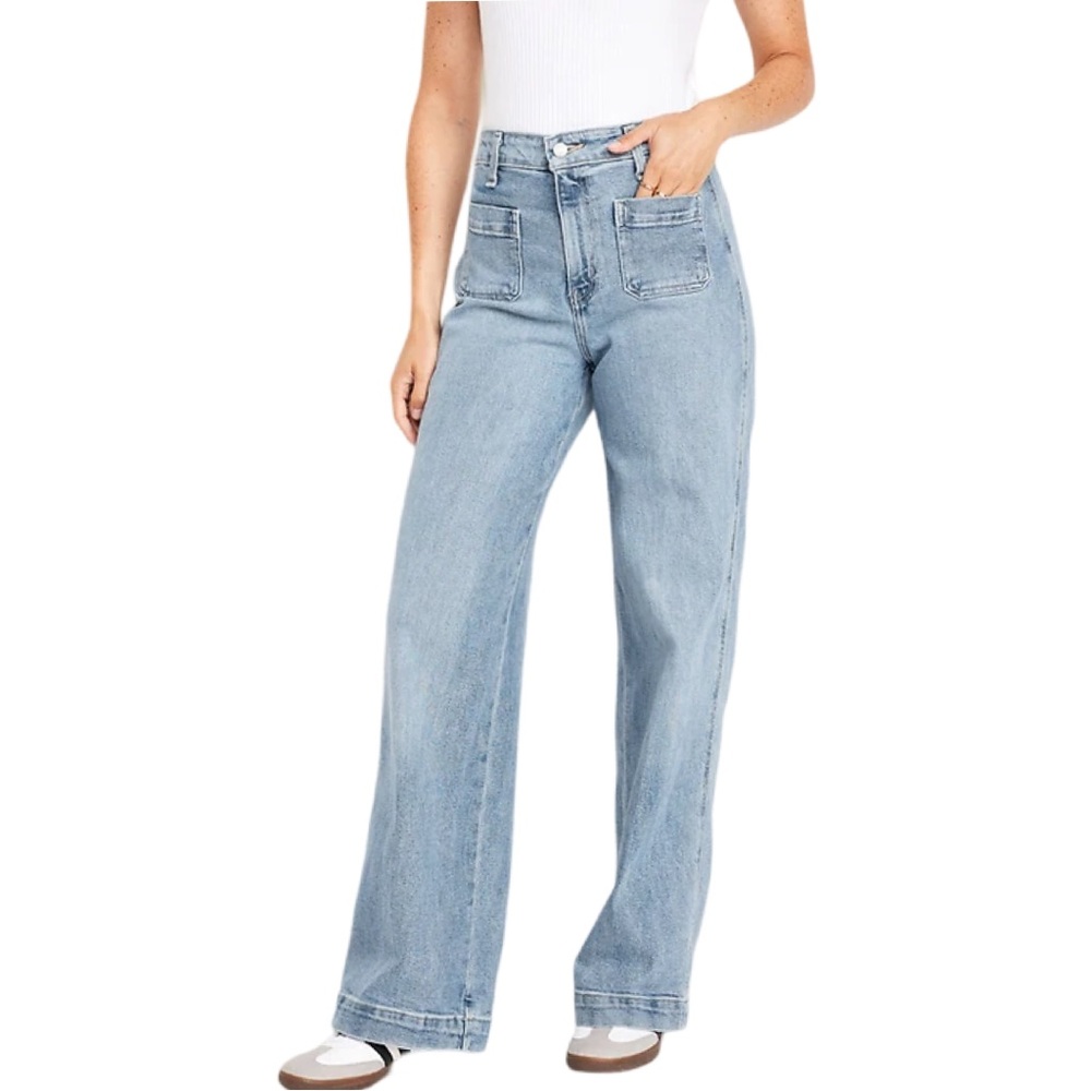 Old Navy Extra High Rise Wide Leg Jeans Light Wash Size 8
